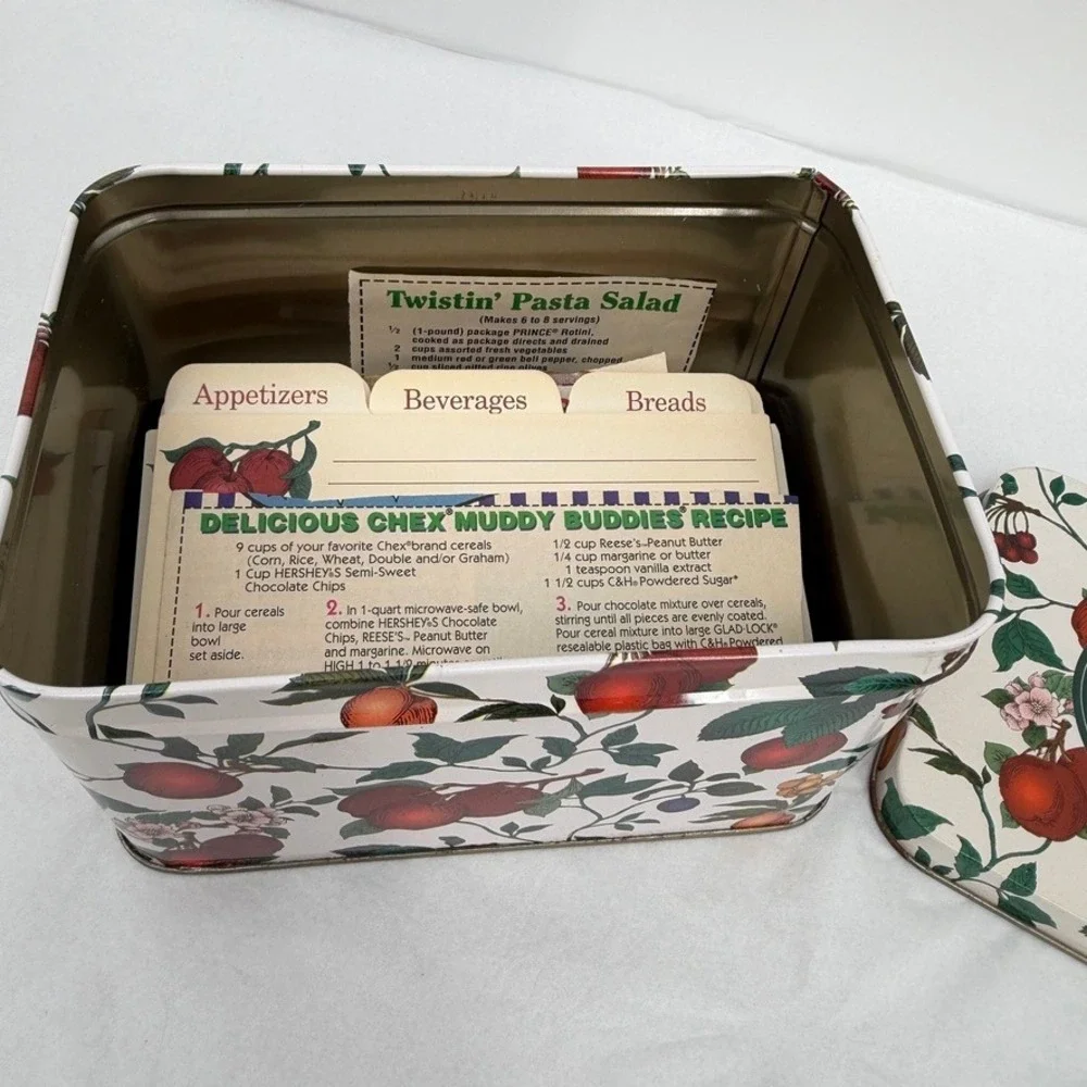 Recipe Box Tin Apple Cherry Fruit Print w/ Clipped Recipes VTG Kitchen Decor